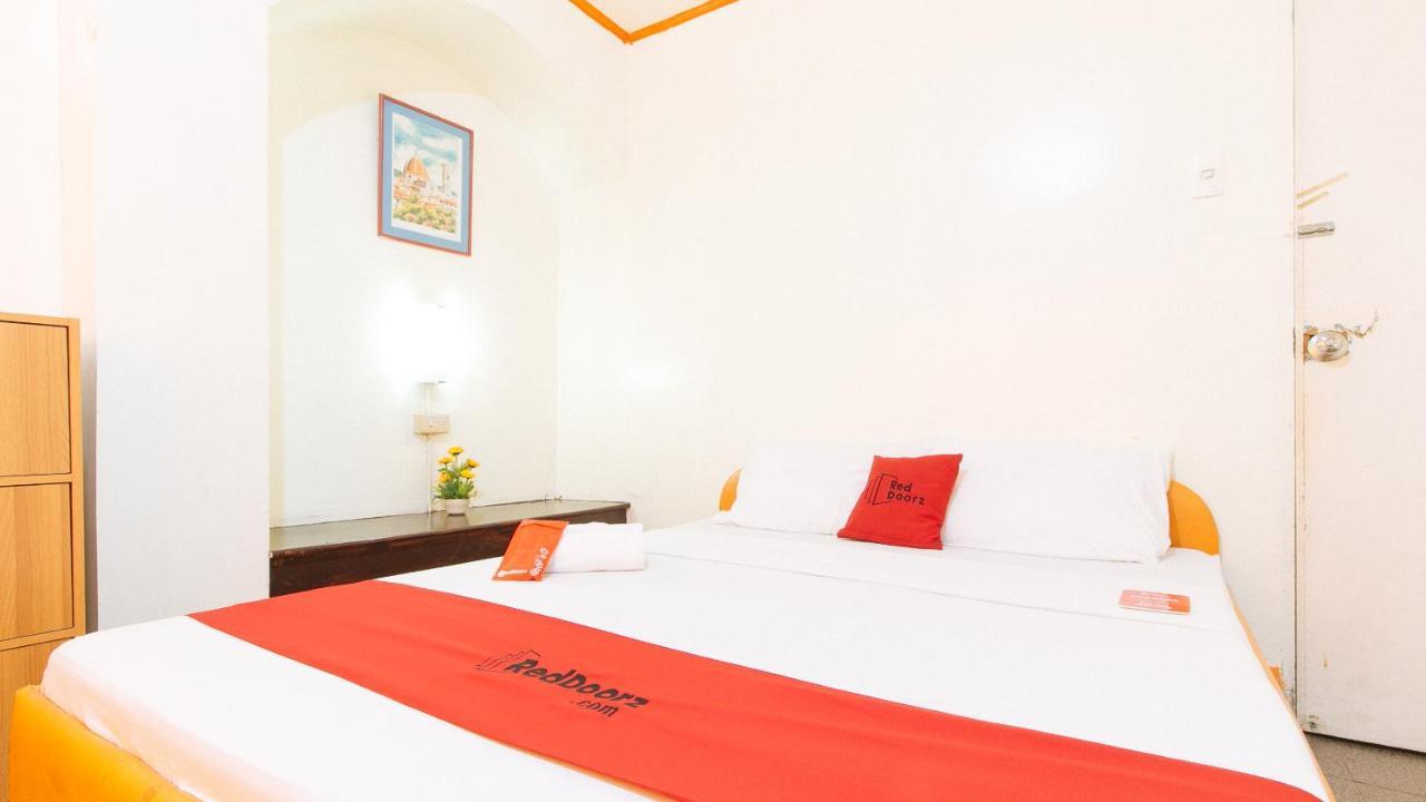 Reddoorz Near East Avenue Medical Center Hotel Manila Ngoại thất bức ảnh