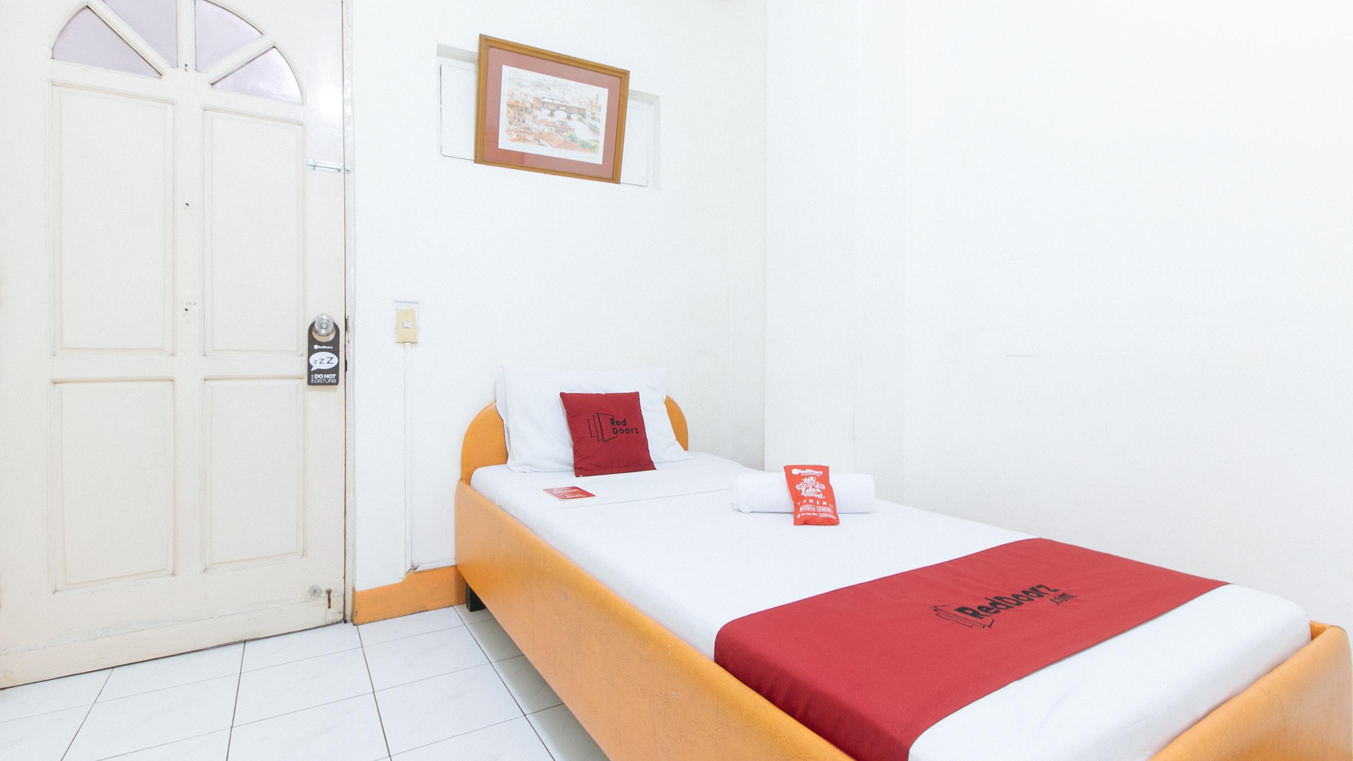 Reddoorz Near East Avenue Medical Center Hotel Manila Ngoại thất bức ảnh