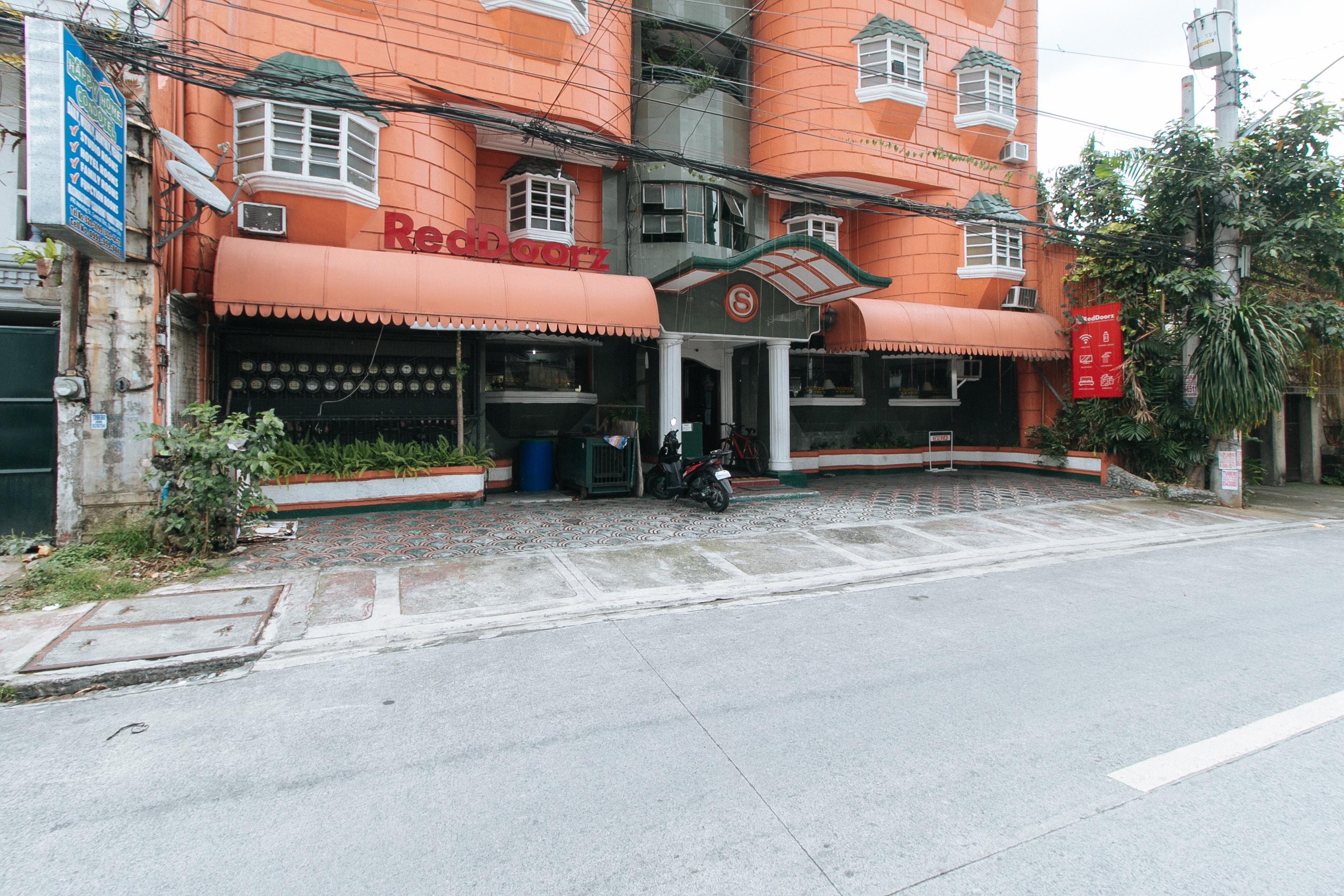 Reddoorz Near East Avenue Medical Center Hotel Manila Ngoại thất bức ảnh