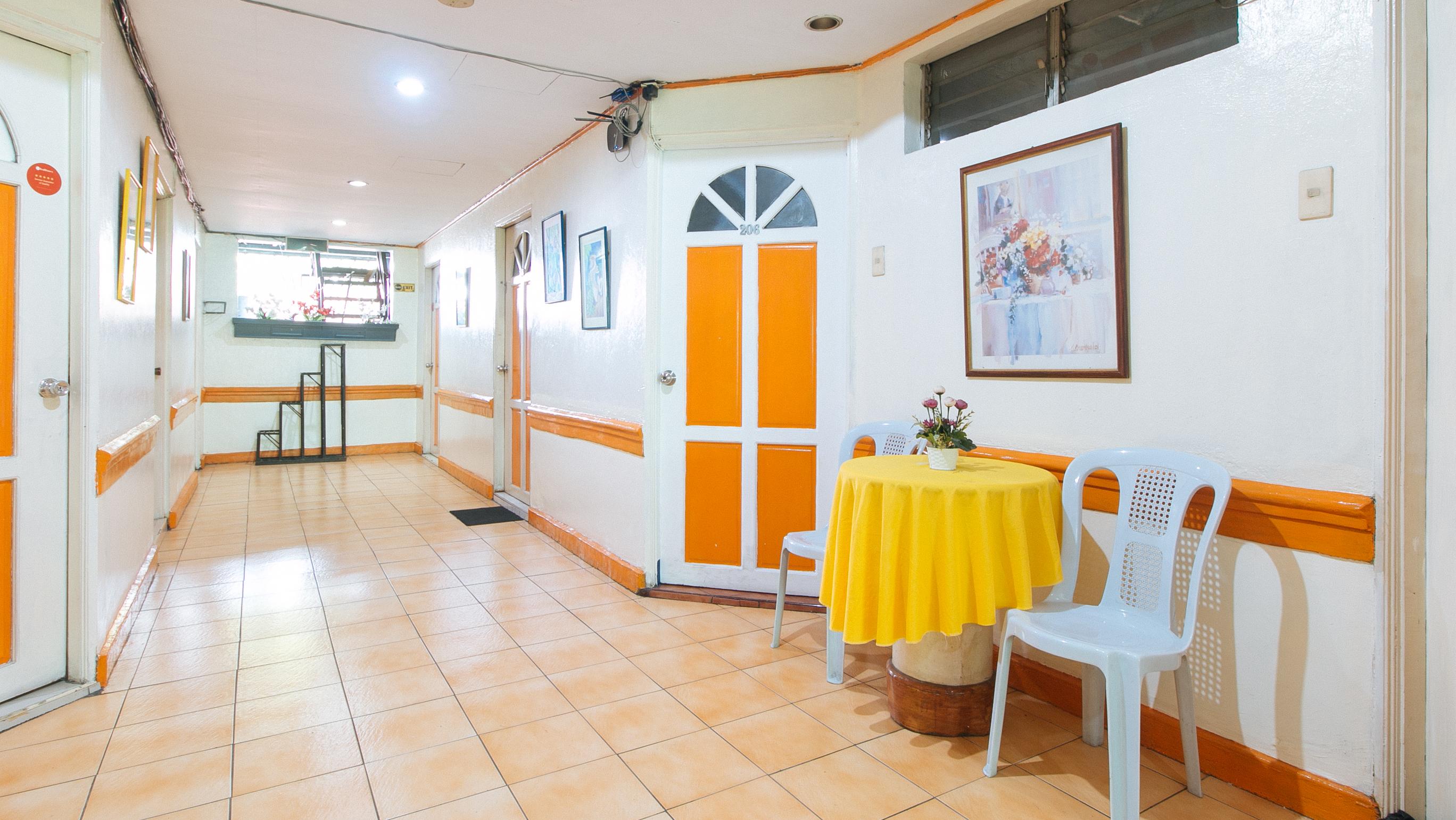 Reddoorz Near East Avenue Medical Center Hotel Manila Ngoại thất bức ảnh