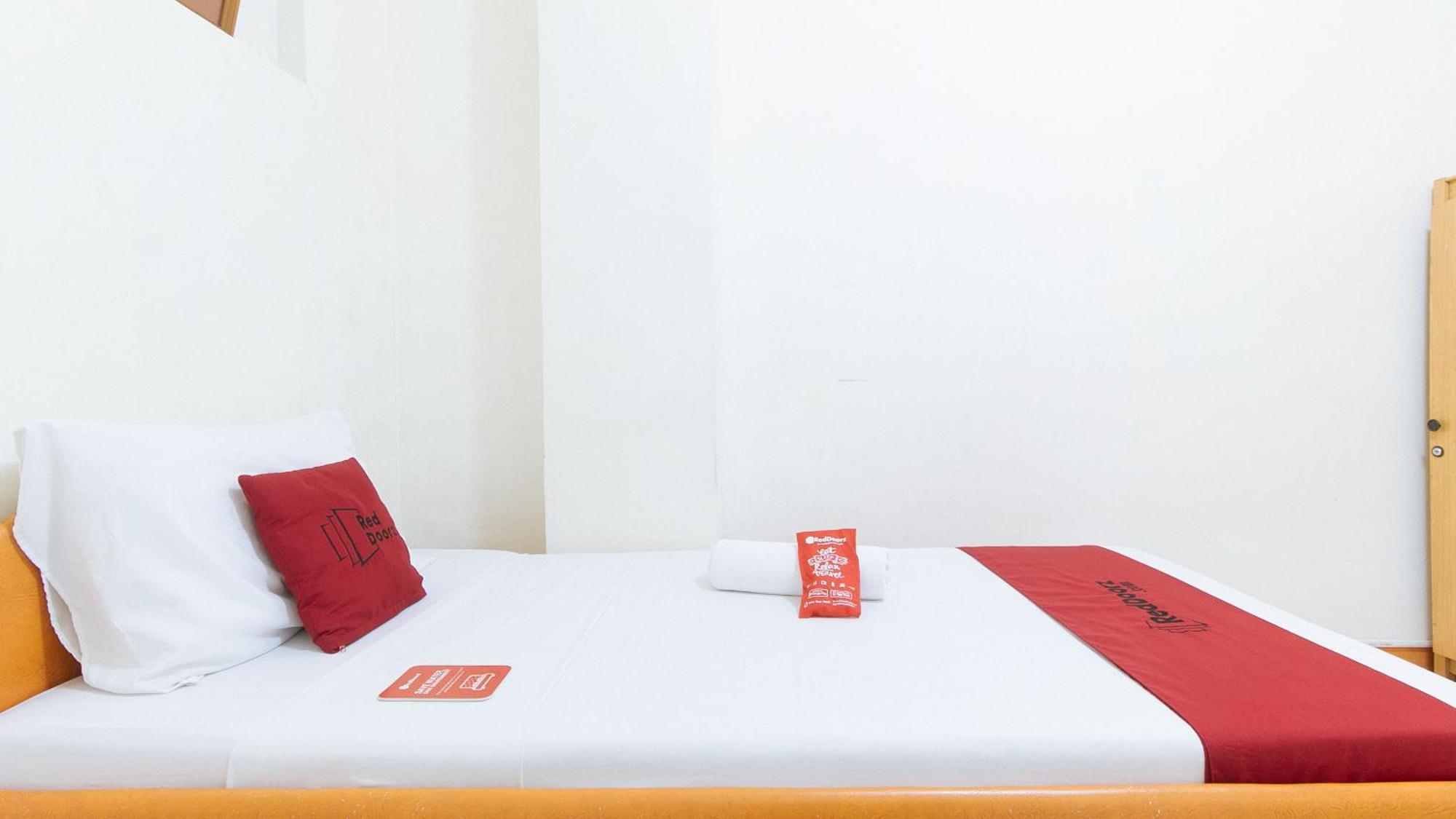 Reddoorz Near East Avenue Medical Center Hotel Quezon City Ngoại thất bức ảnh