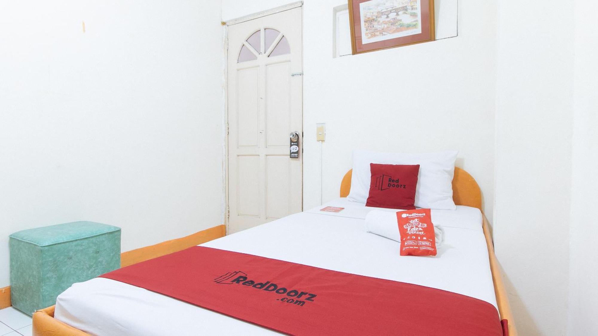 Reddoorz Near East Avenue Medical Center Hotel Quezon City Ngoại thất bức ảnh