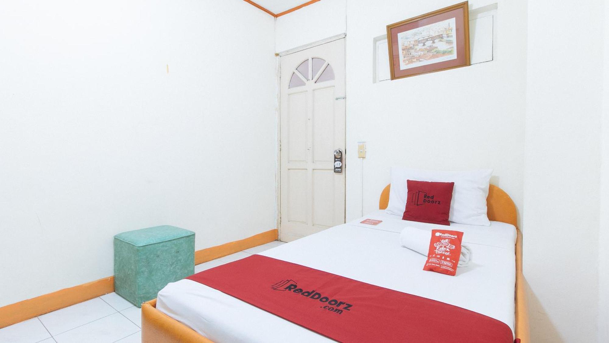 Reddoorz Near East Avenue Medical Center Hotel Quezon City Ngoại thất bức ảnh
