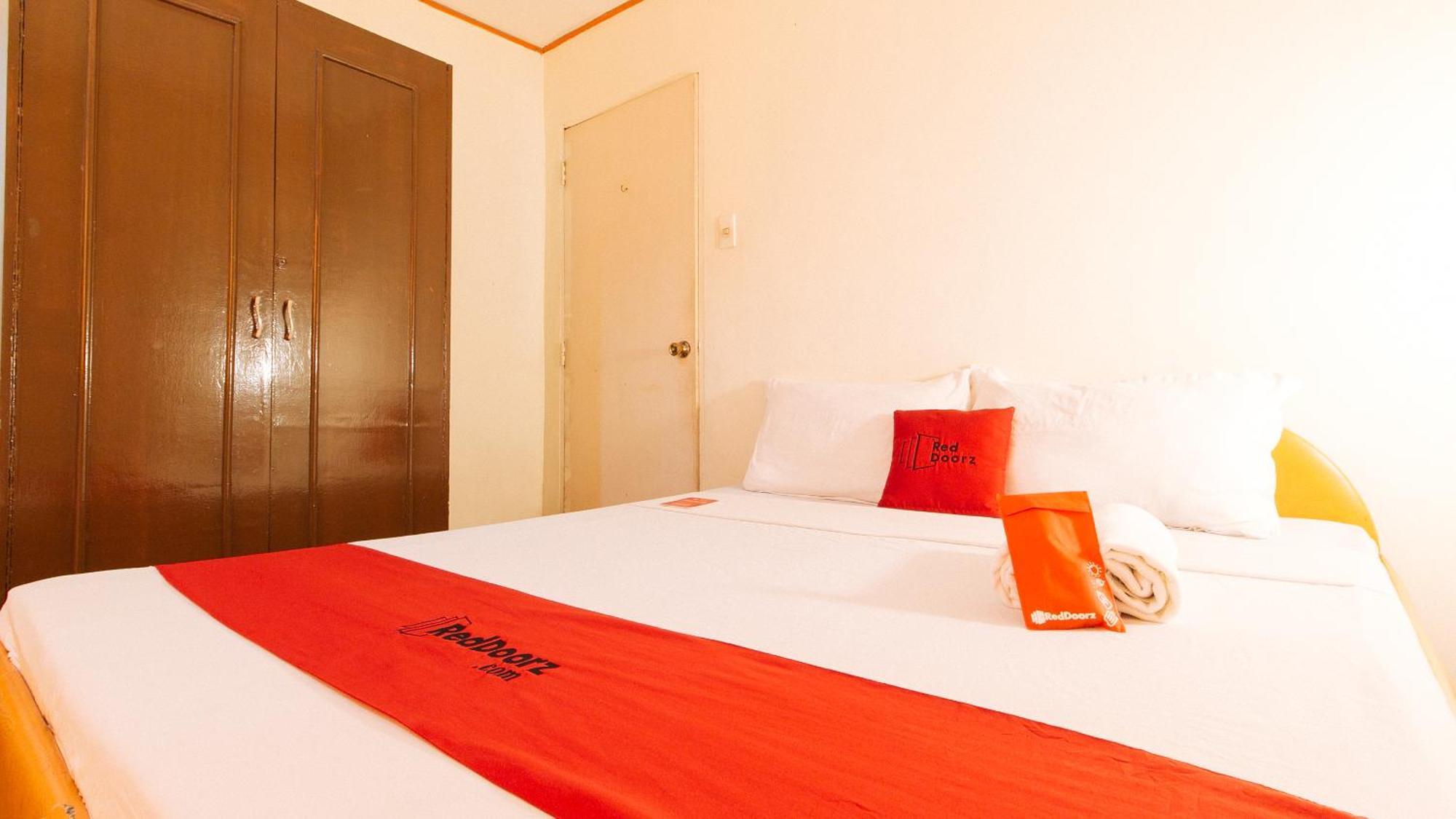 Reddoorz Near East Avenue Medical Center Hotel Quezon City Ngoại thất bức ảnh
